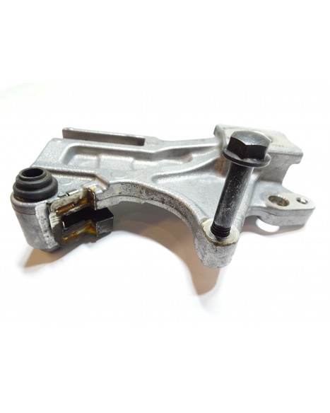 Suzuki SV650, bromsokshållare bak