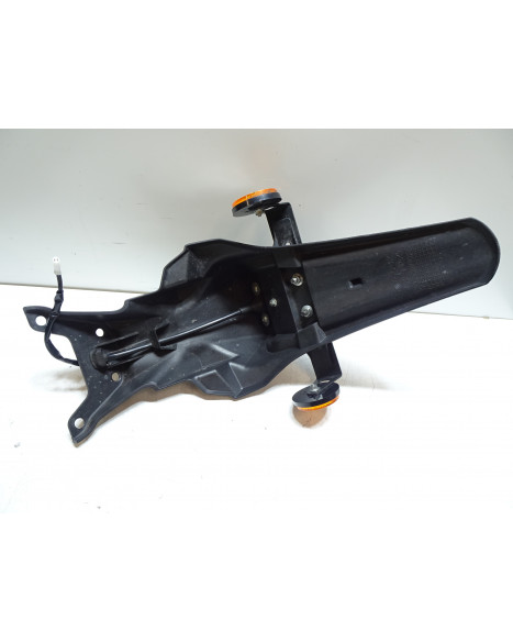 Suzuki SV650, stänkskärm