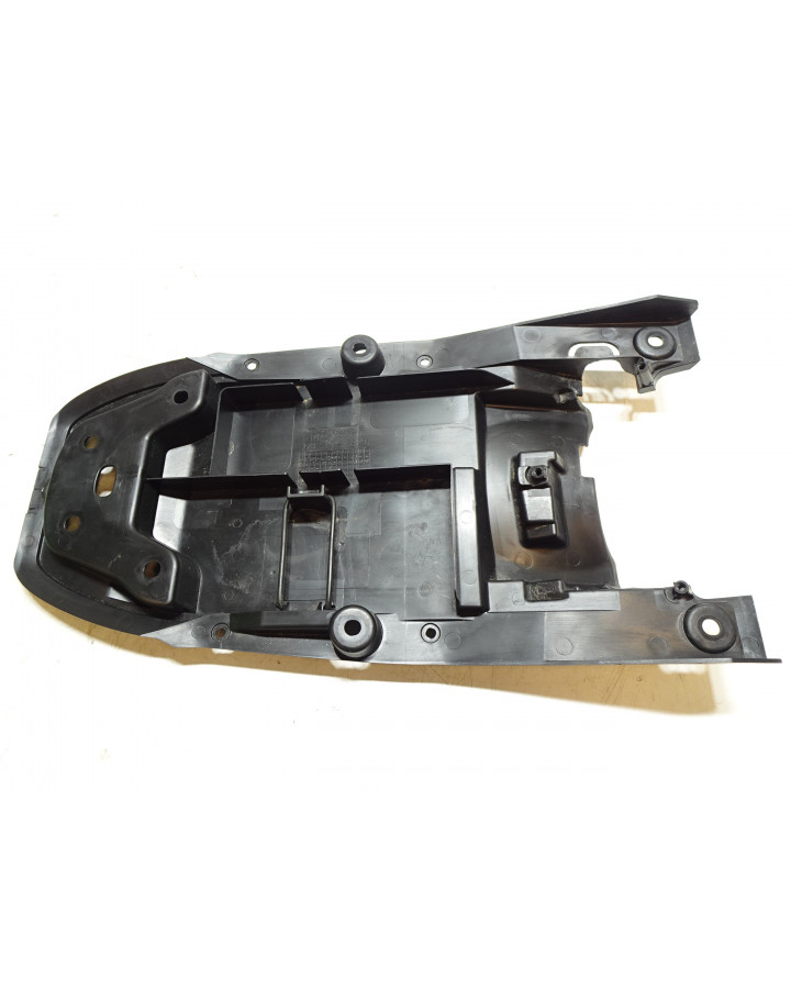 Suzuki SV650, inre stänkskärm