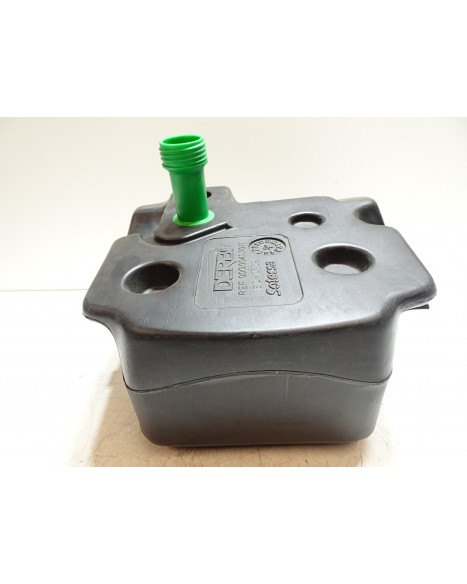 Derbi Atlantis/Piaggio Diesis, bränsletank