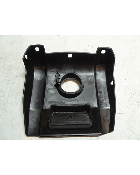 Adly ATV 300U II, stänkskärm höger