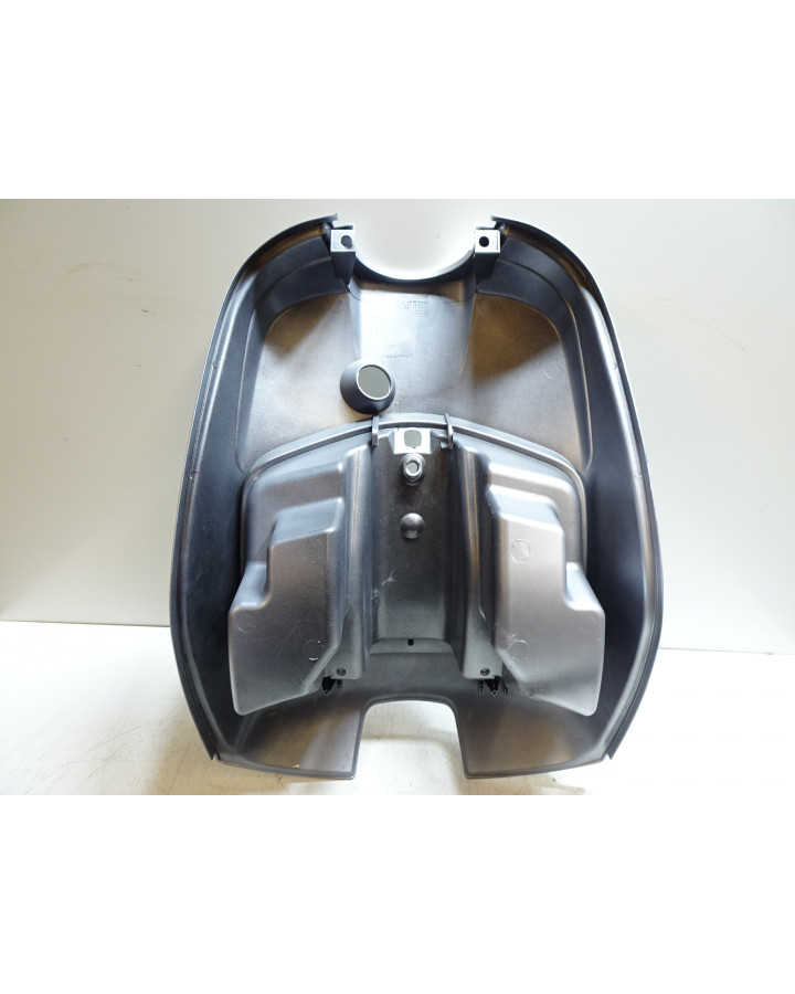 Vespa LX 125, knäkåpa