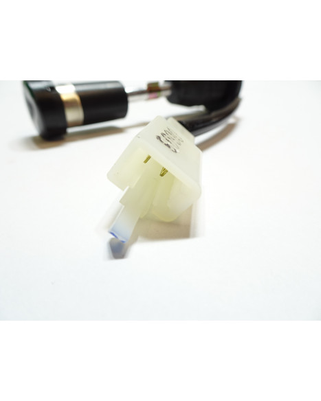 Adly ATV, oljenivågivare