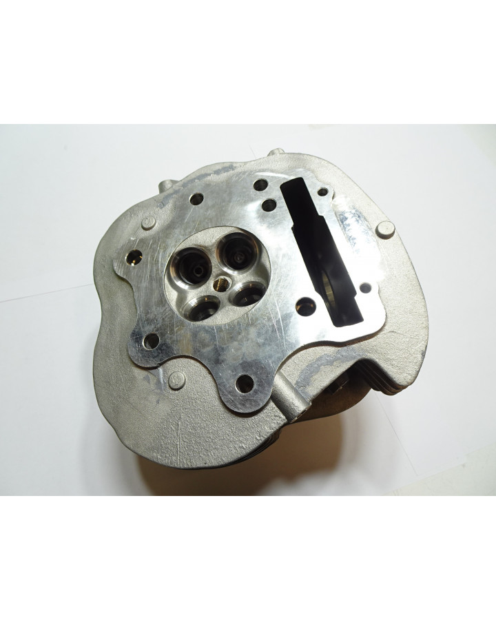 Adly ATV 300, topplock