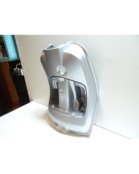 Vespa LX 125, knäkåpa 2