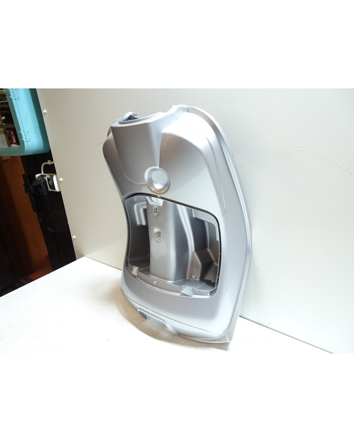 Vespa LX 125, knäkåpa