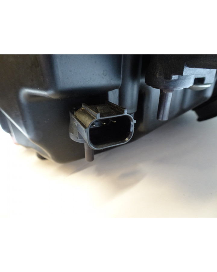 Suzuki SV650, luftburk