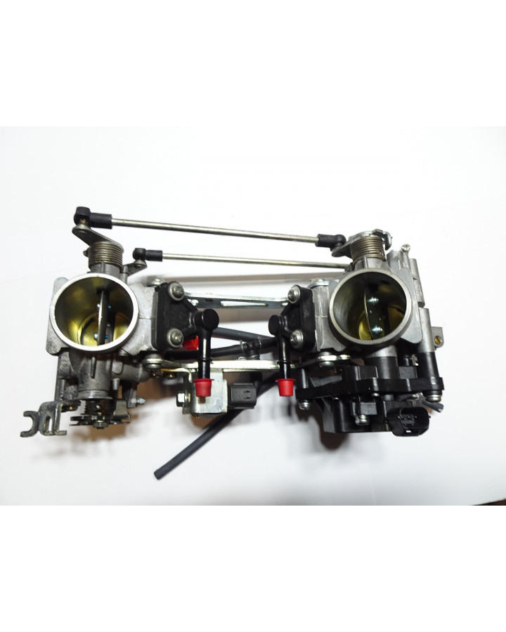 Suzuki SV650, gasspjäll/insprut