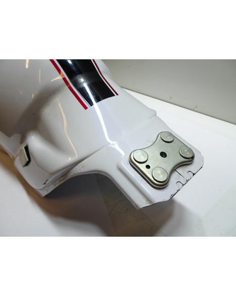 Suzuki SV650, bränsletank