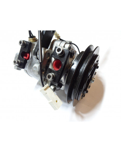 Ligier JS60, AC-kompressor