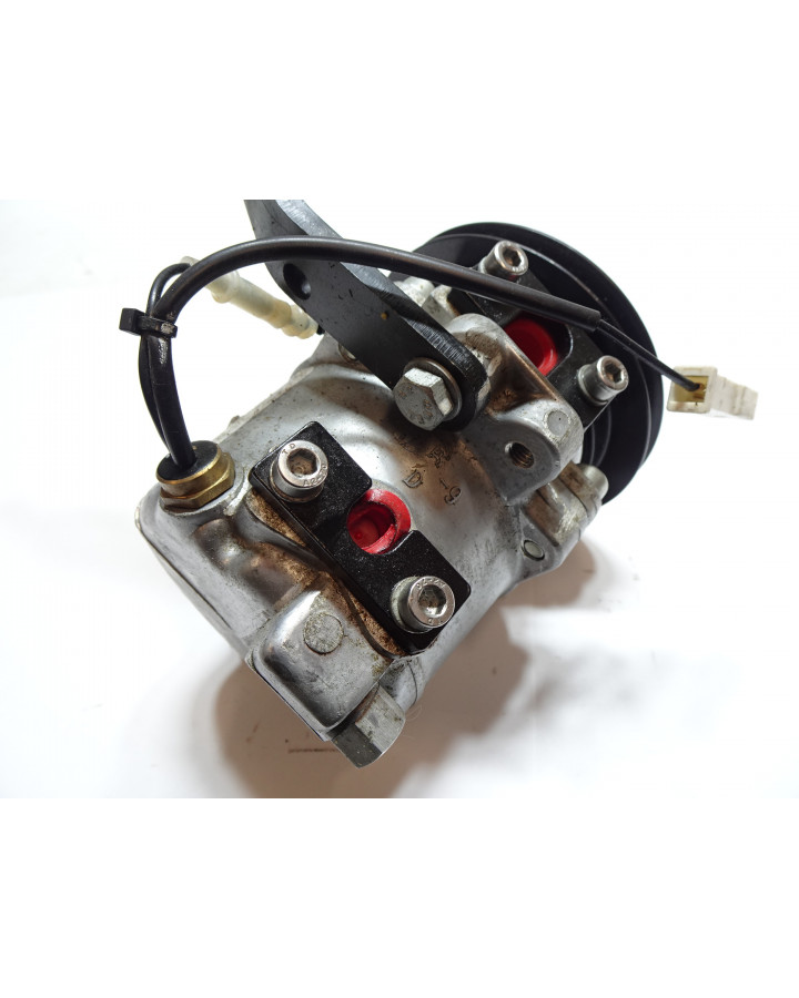 Ligier JS60, AC-kompressor