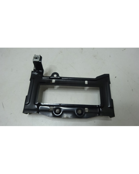 Aprilia SR50, metallbygel 2