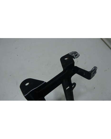 Aprilia SR50, metallbygel