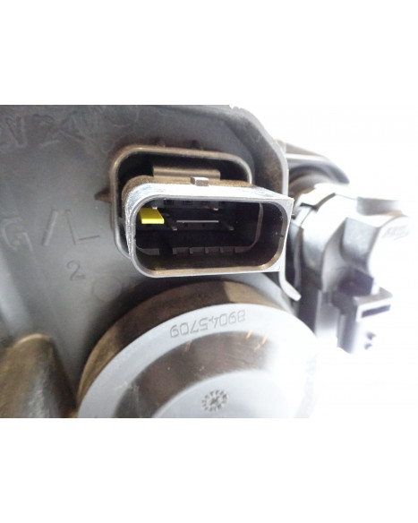 Microcar MGO, framlykta vänster