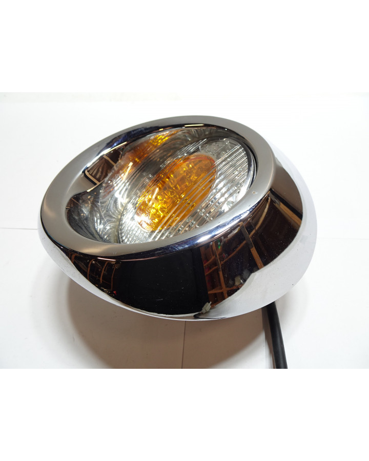 Microcar M8, baklykta höger