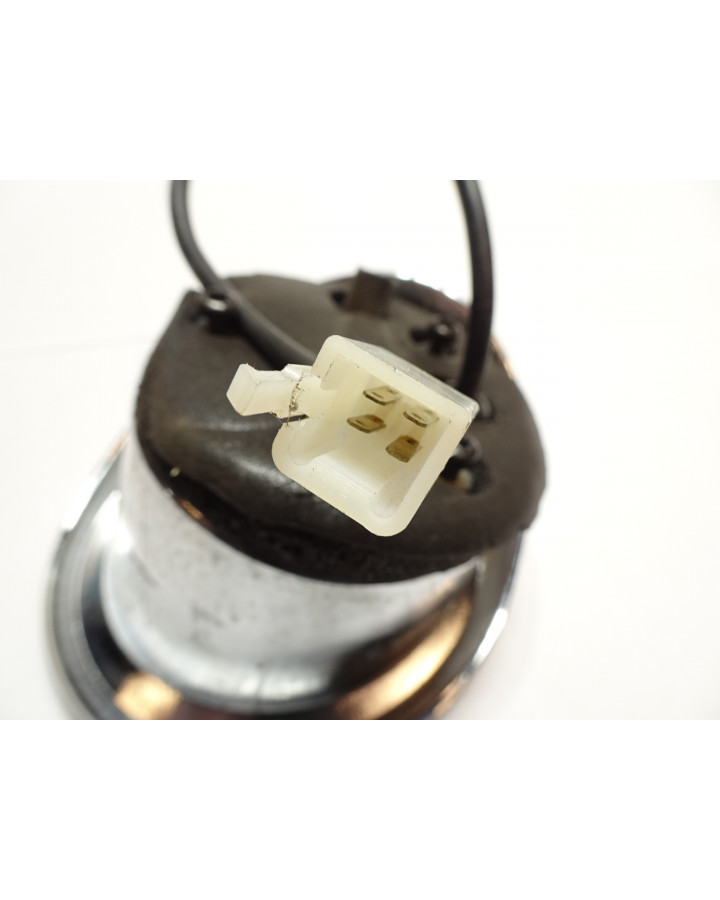 Microcar M8, baklykta höger