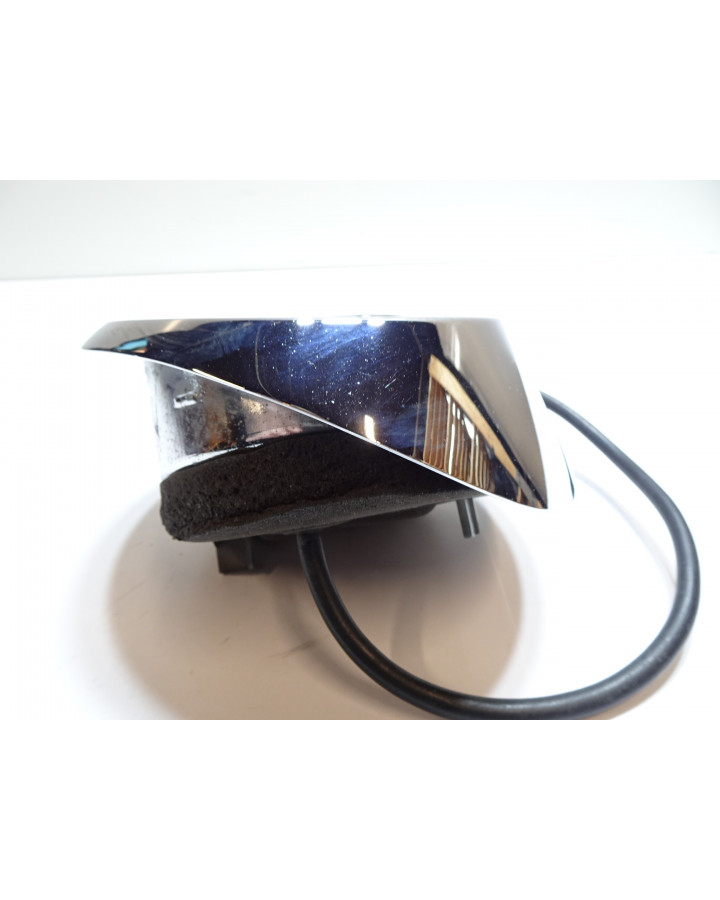 Microcar M8, baklykta vänster