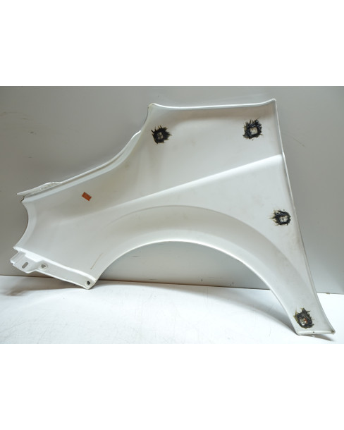 Bellier B8, framskärm höger 2