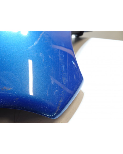 Microcar M8, motorhuv