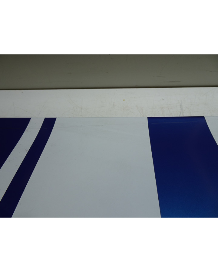 Microcar M8, motorhuv