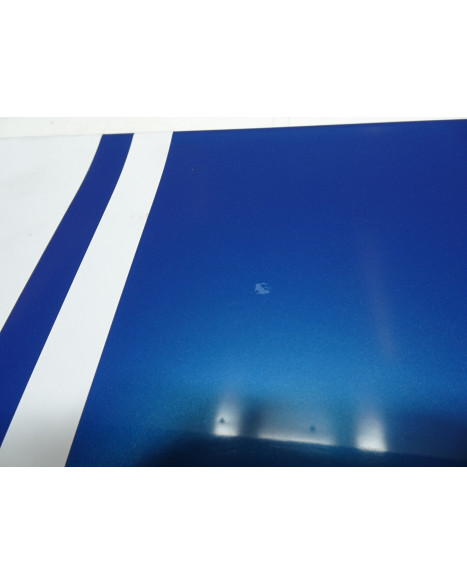 Microcar M8, motorhuv