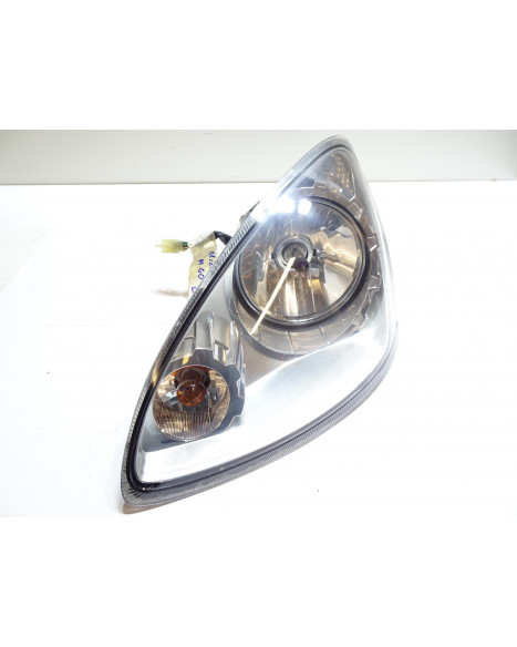 Microcar MGO, framlykta vänster