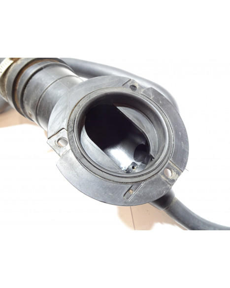 Grecav Sonique, bränslepåfyllningsrör