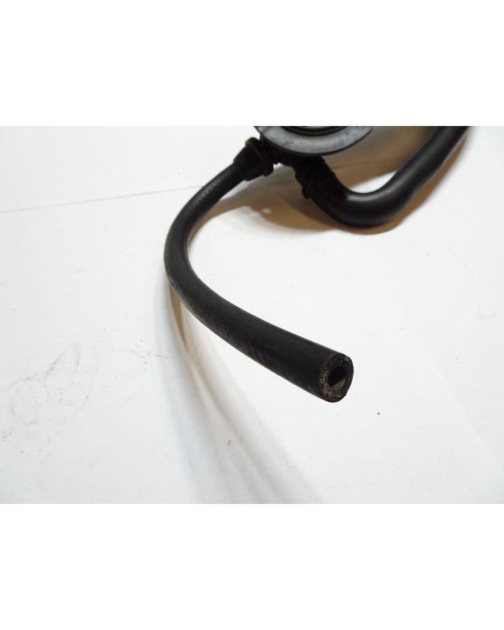 Grecav Sonique, bränslepåfyllningsrör