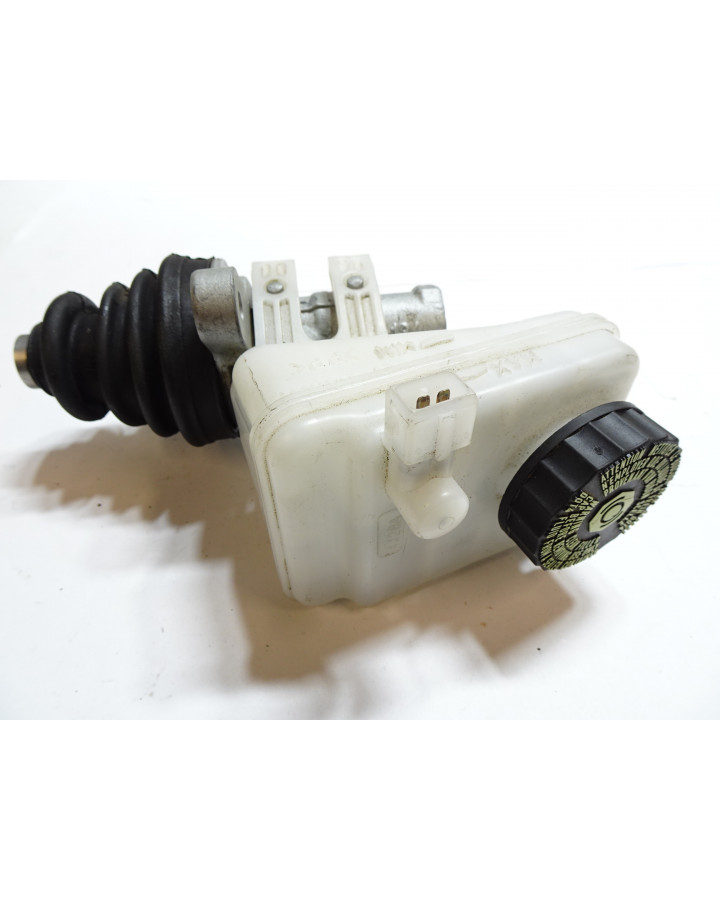 Bellier B8, huvudbromscylinder