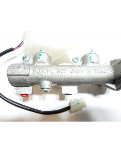 Ligier JS60, huvudbromscylinder