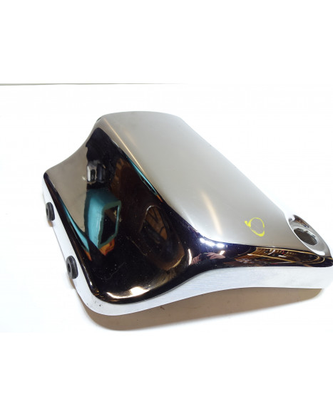 Suzuki VL 1500 LC Intruder, nedre panel höger