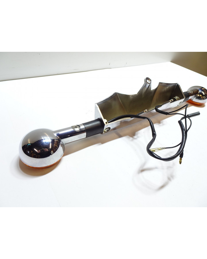 Suzuki VL 1500 LC Intruder, blinkers fram komplett