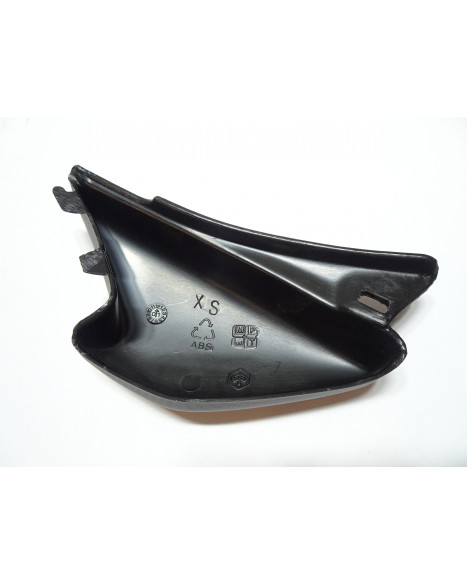 Piaggio NRG MC2/MC3, sidokåpa carbon