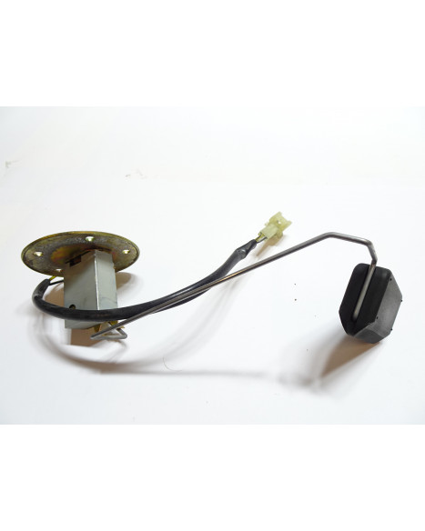 Suzuki VL 1500 LC Intruder, bränslenivågivare