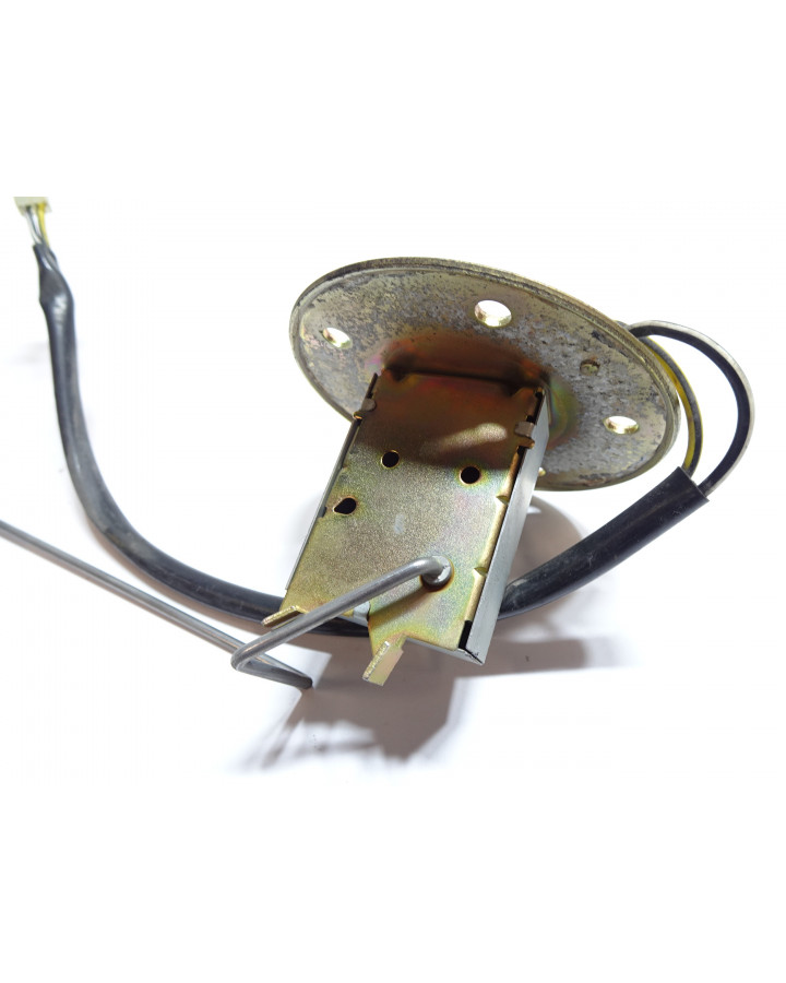 Suzuki VL 1500 LC Intruder, bränslenivågivare