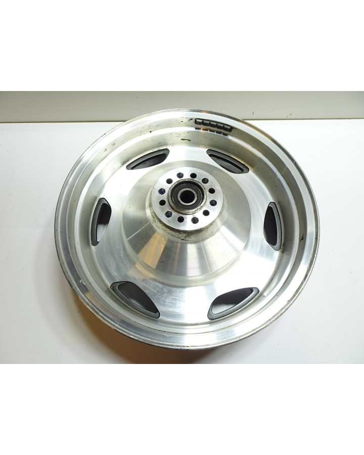 Suzuki VL 1500 LC Intruder, bakfälg