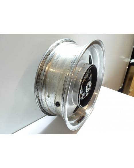 Suzuki VL 1500 LC Intruder, bakfälg