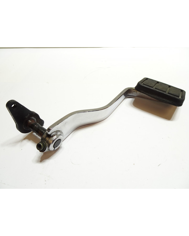 Suzuki VL 1500 LC Intruder, bromspedal