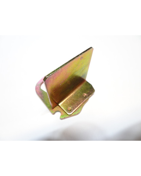 Piaggio MP3 500, ventilhållare