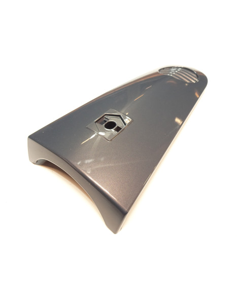 Vespa LXV 50/125, mittkåpa front