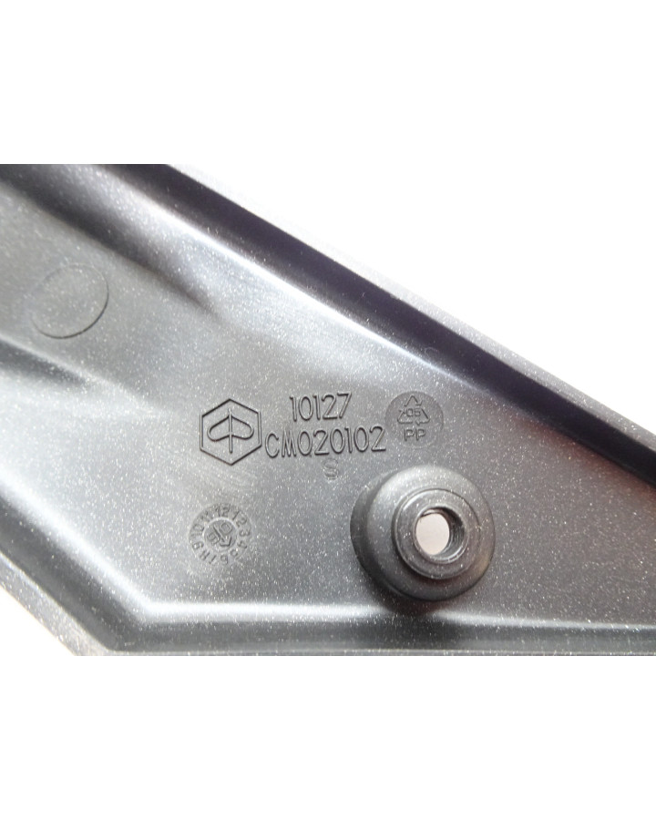 Piaggio Liberty, list bakre sidokåpa vänster