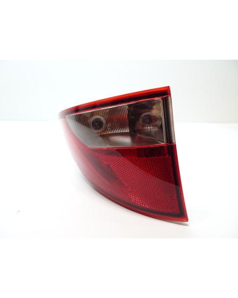 Aixam S9, baklykta vänster