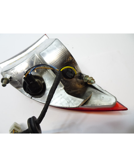 Aixam S9, baklykta vänster