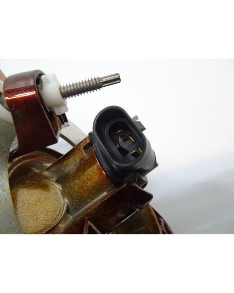 Bellier B8, dimljus höger