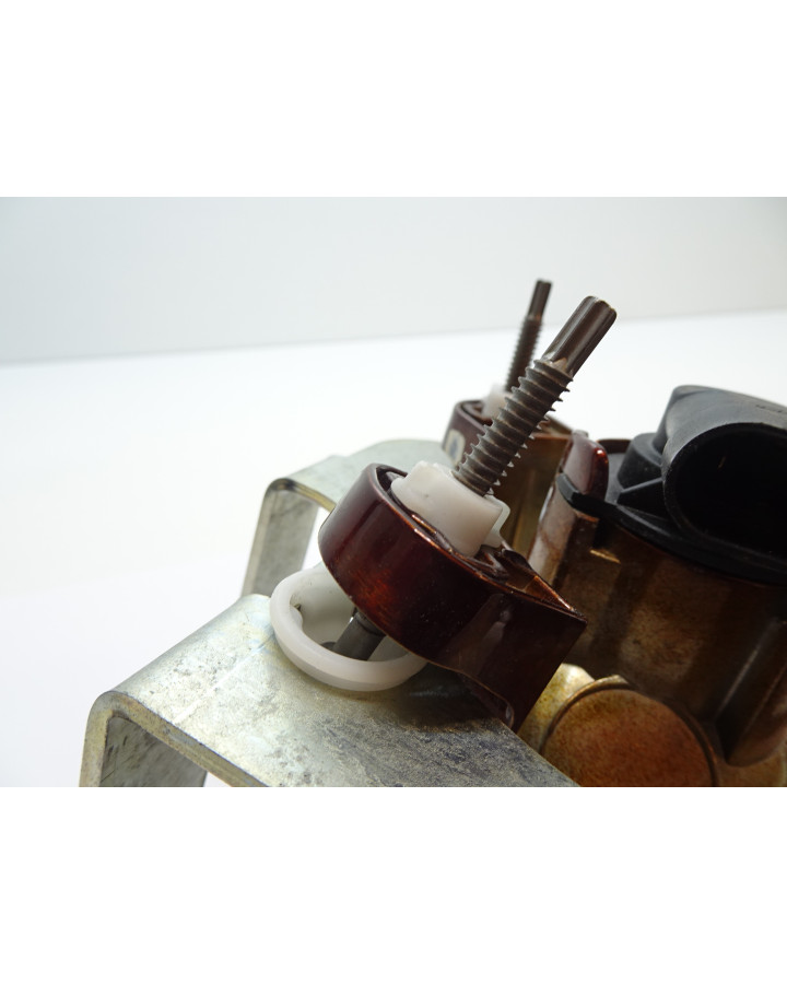 Bellier B8, dimljus höger