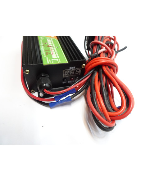 Titan Zero R7, solcellscontroller