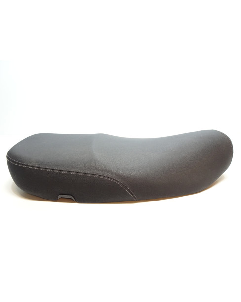 Vespa LX 50, sadel 2