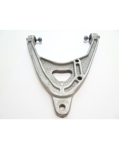 Aixam S9, bärarm fram höger/vänster