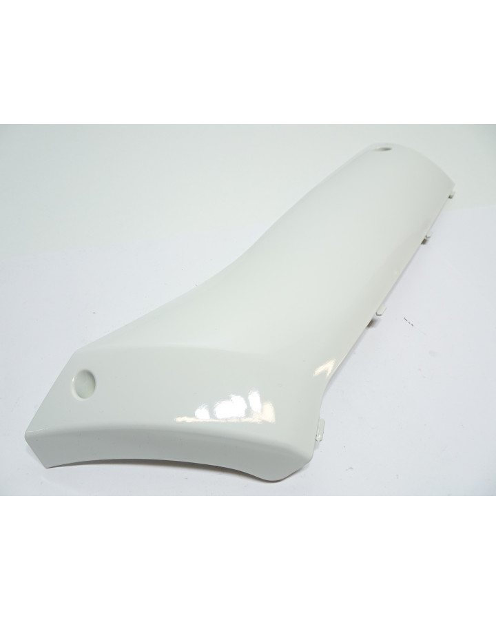 Peugeot Kisbee/Streetzone, nedre sidokåpa höger