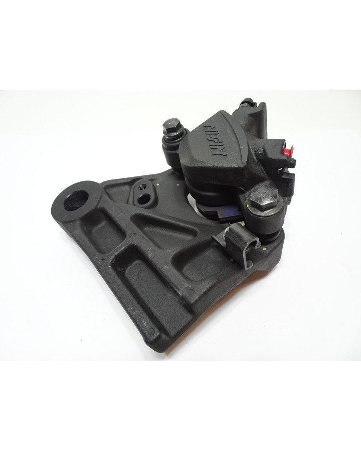 Kawasaki Z900, bromsok bak